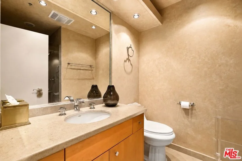 10790 Wilshire Boulevard #1001 photo 21