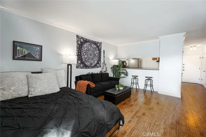 15344 Weddington photo 3