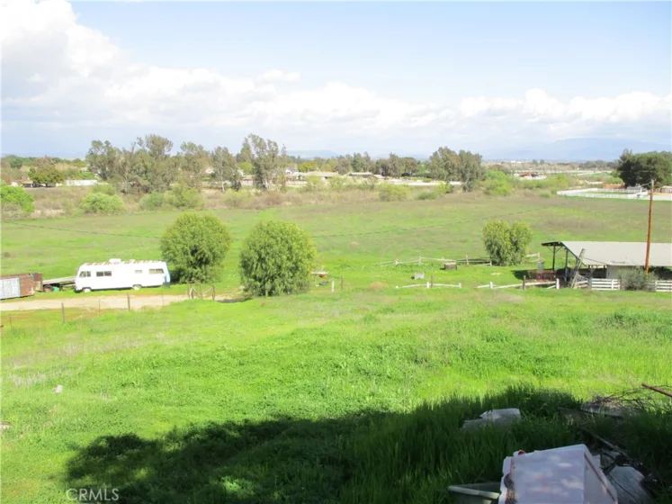 25070 Hayes Avenue photo 3