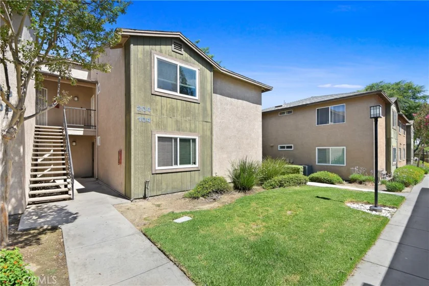 2608 Avenida Del #E104 photo 1