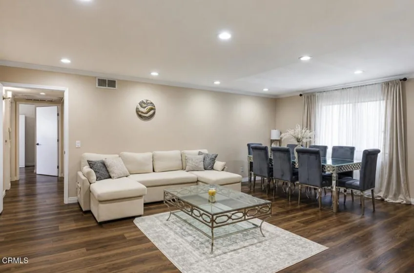 330 Burchett Street #206 photo 8