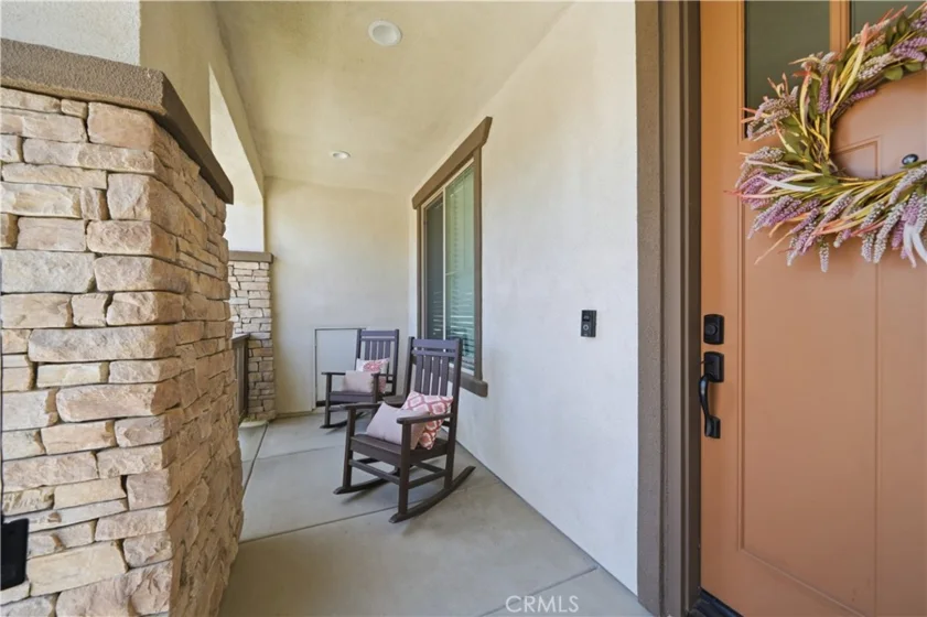 39522 Caladium Drive photo 4