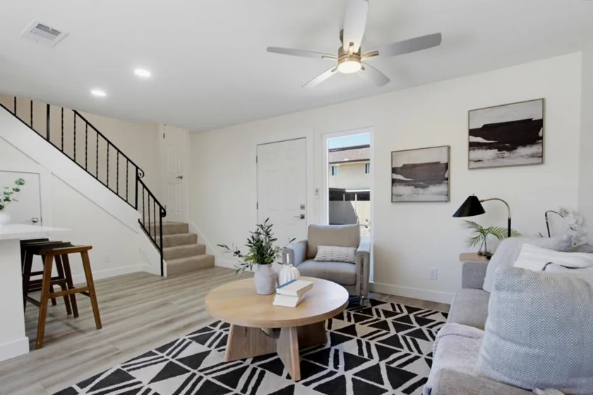 2121 E Grand Avenue #C12 photo 16