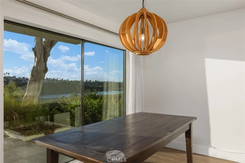 2021 Avenida Chico photo 10