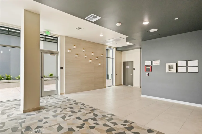 168 S Monterey Street #506 photo 67