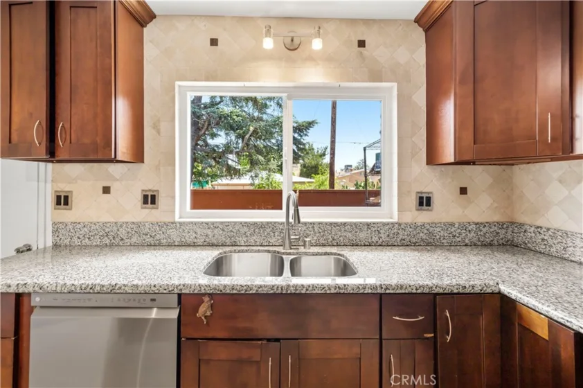 7320 Lennox Avenue #D8 photo 6