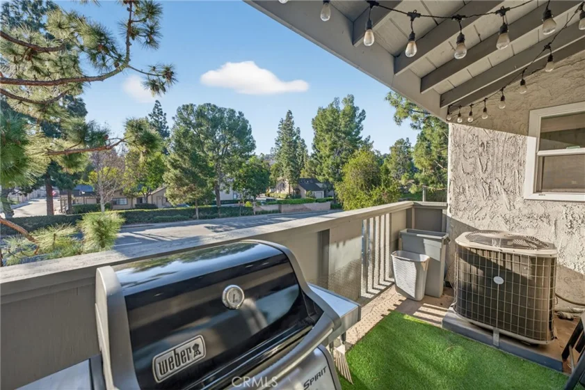1627 Brea Boulevard photo 24