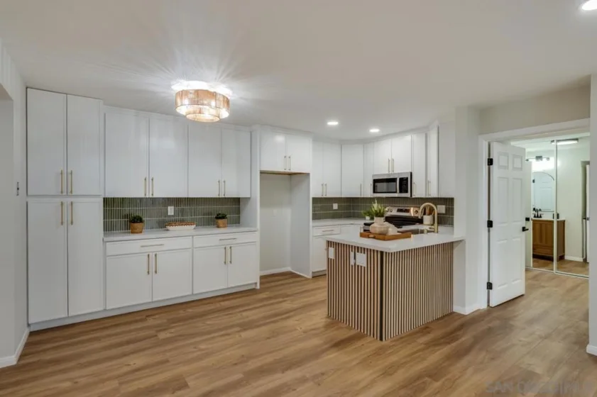12575 Oaks North Drive #220 photo 1