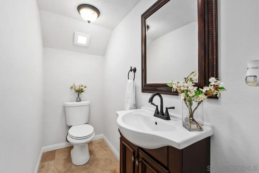 24455 Sutton Lane photo 6