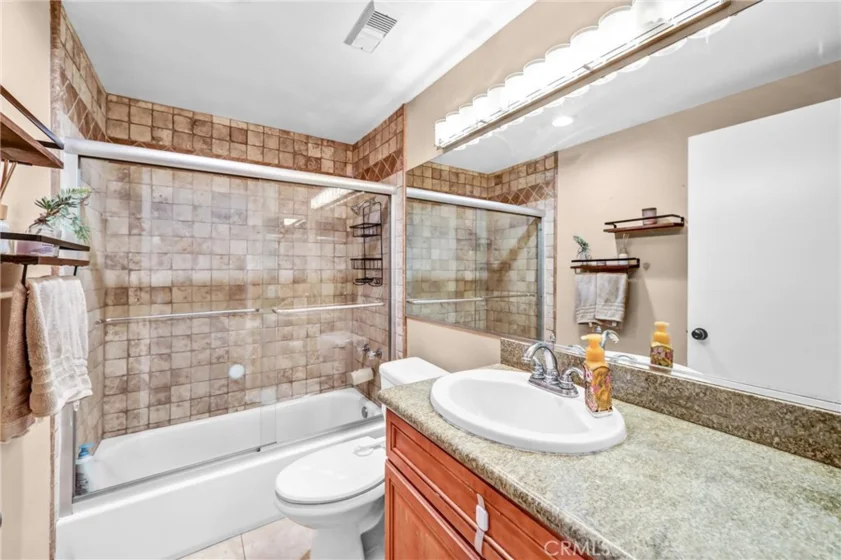 20235 Keswick Street #213 photo 14
