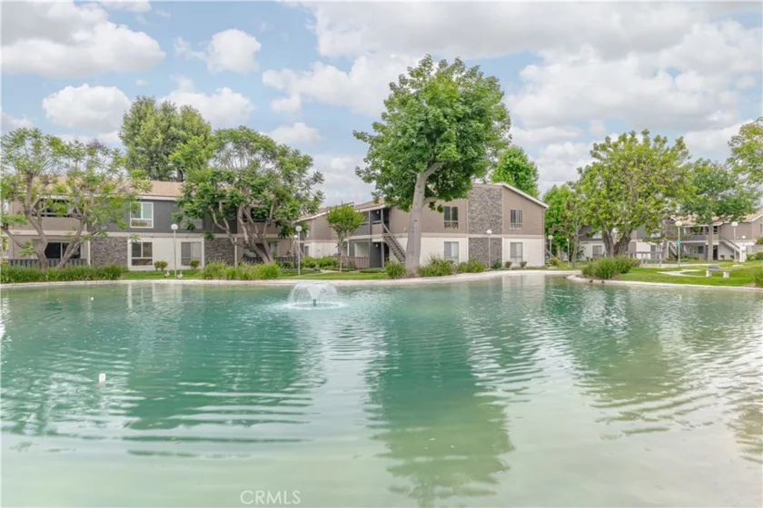 2803 S Fairview #C photo 27