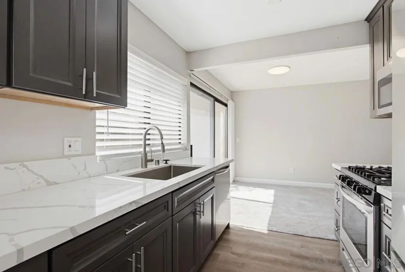 10855 Camino Ruiz #38 photo 25
