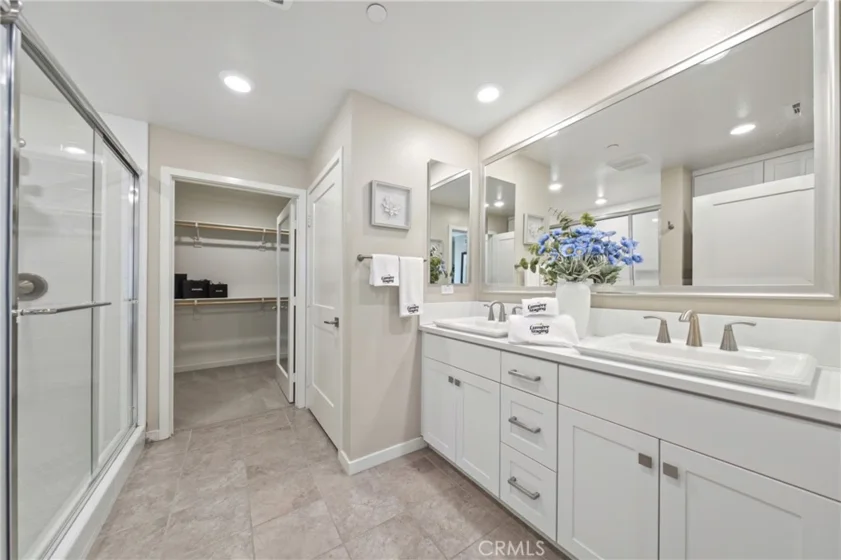 127 Bowery photo 24