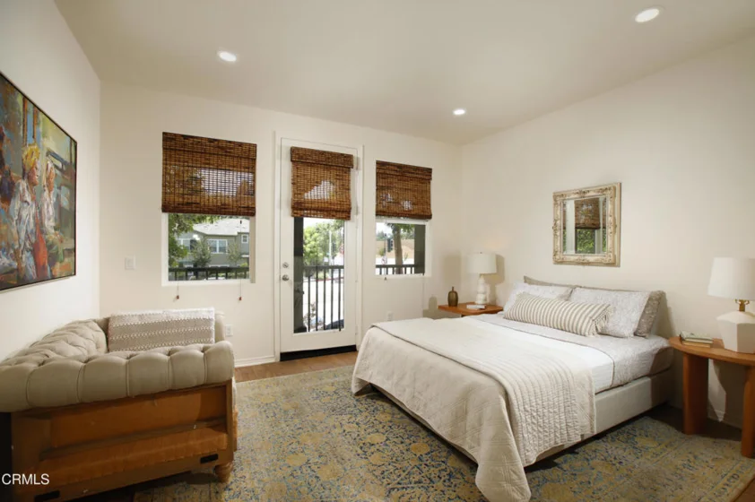 281 N Mar Vista #14 photo 3