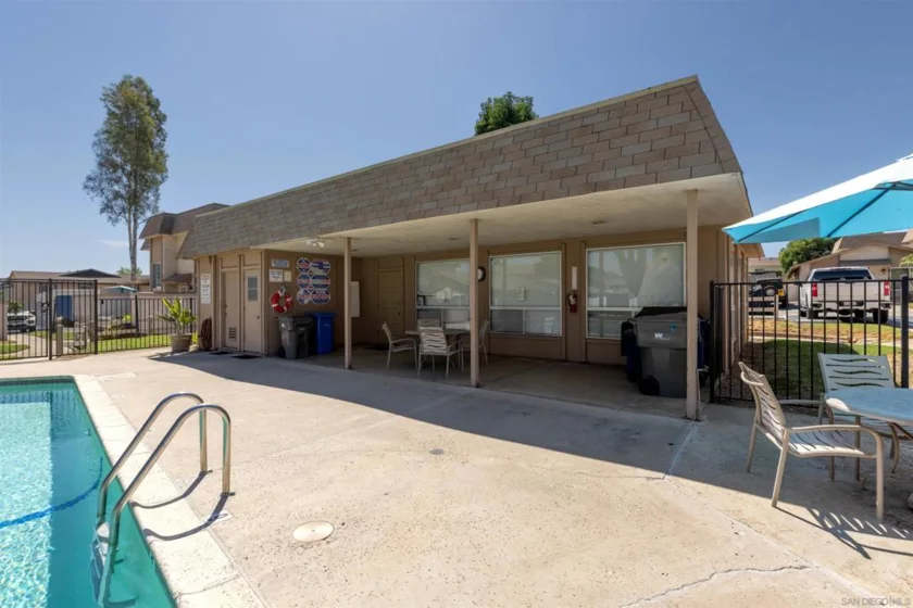 10331 Santana Ranch Drive photo 29