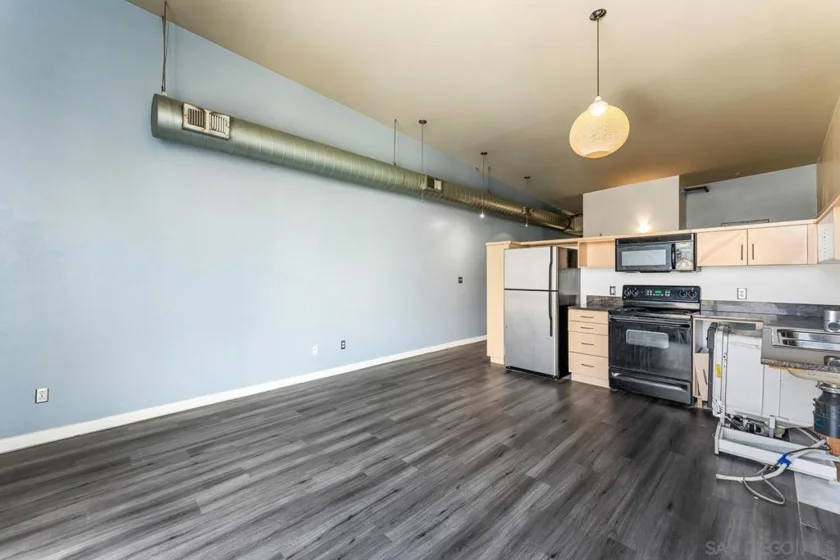 777 6th Avenue #404 photo 13