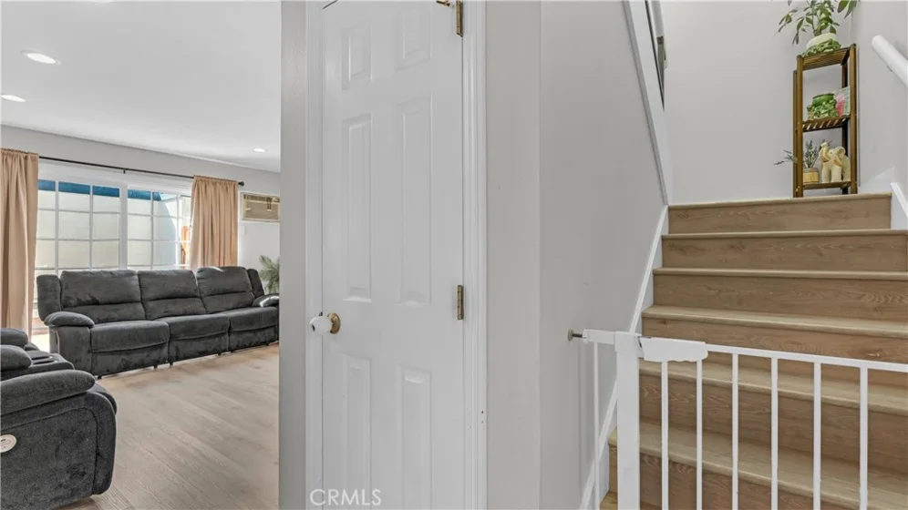 11074 Kibbins Circle photo 5