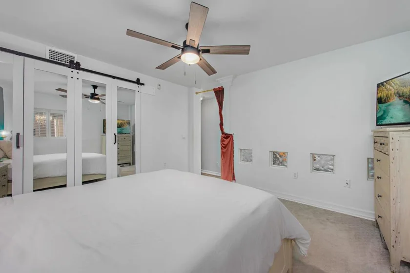 1480 Broadway #2308 photo 3