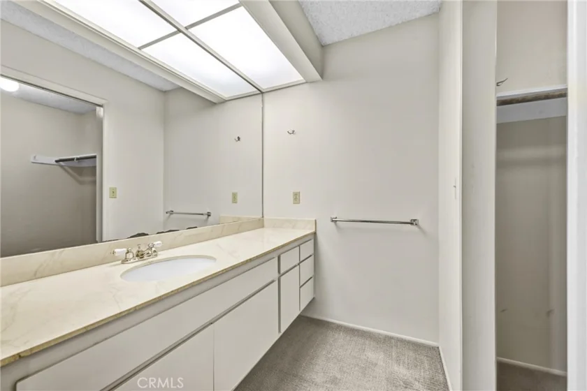4513 Cove Drive #17 photo 41