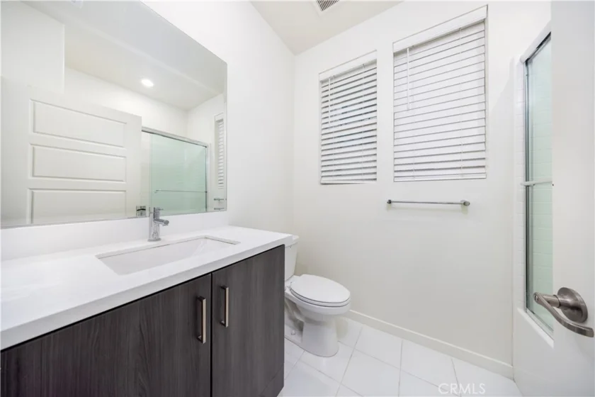 222 Harringay photo 5