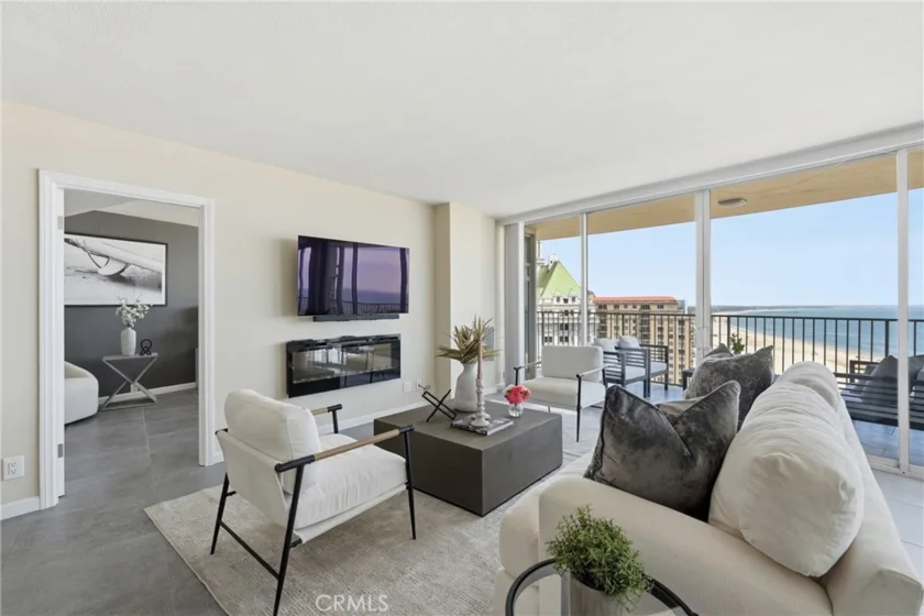 700 E Ocean Boulevard #2305 photo 7