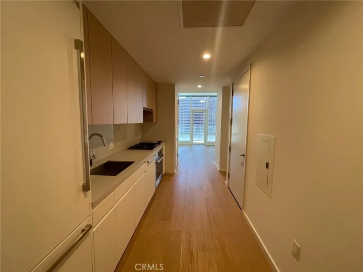 877 Francisco Street #1921 photo 2
