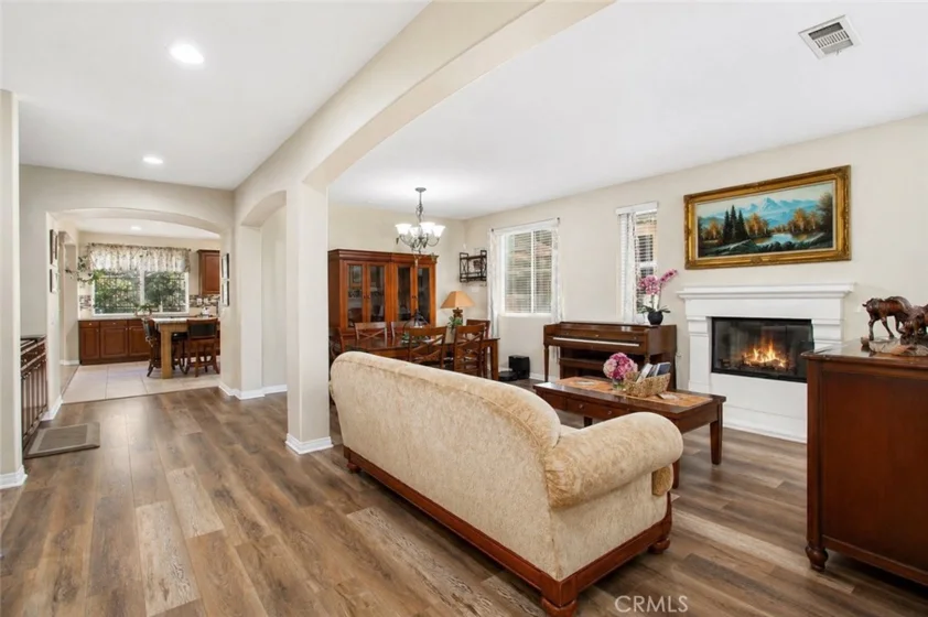 22862 Montanya photo 57