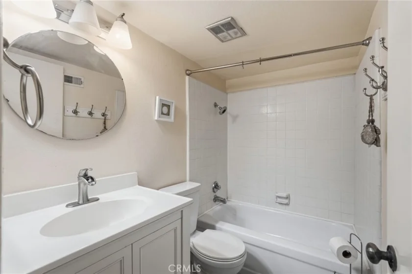 2765 Craig Circle photo 8
