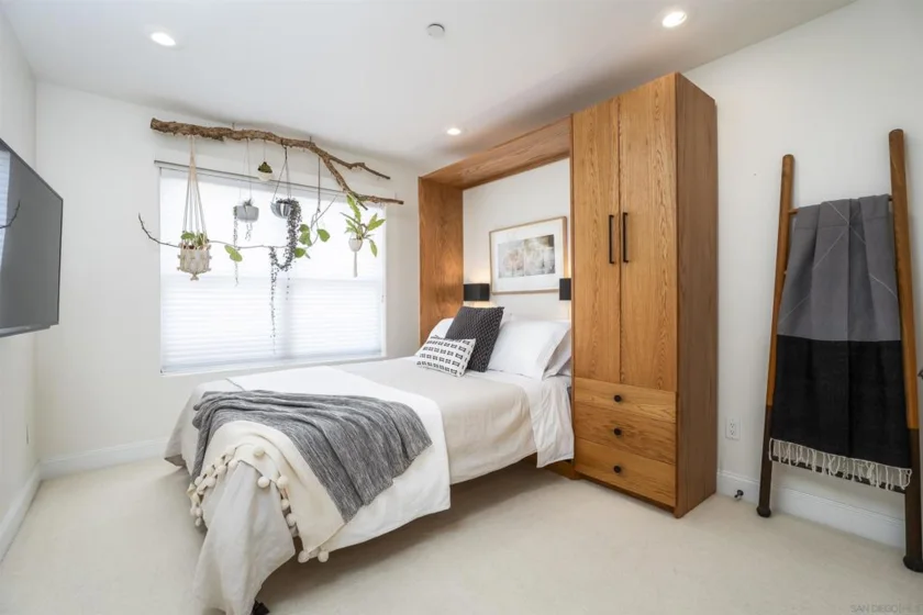 848 Prospect Street #C photo 30
