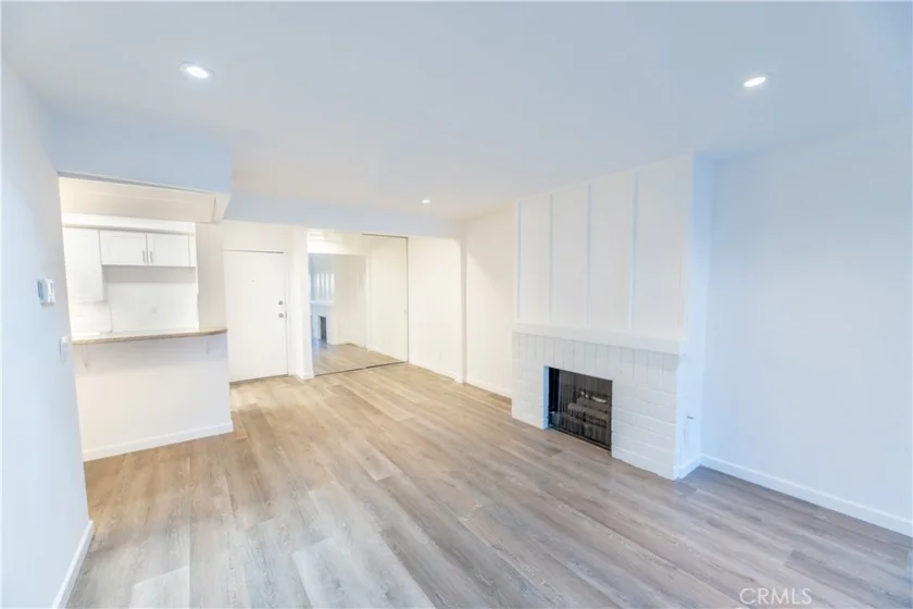 6275 Canoga #61 photo 8