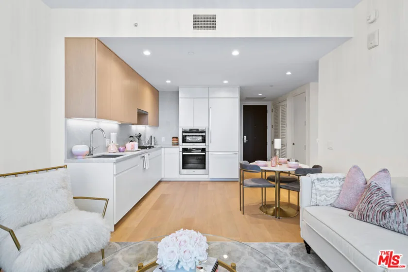 877 Francisco Street #2305 photo 8