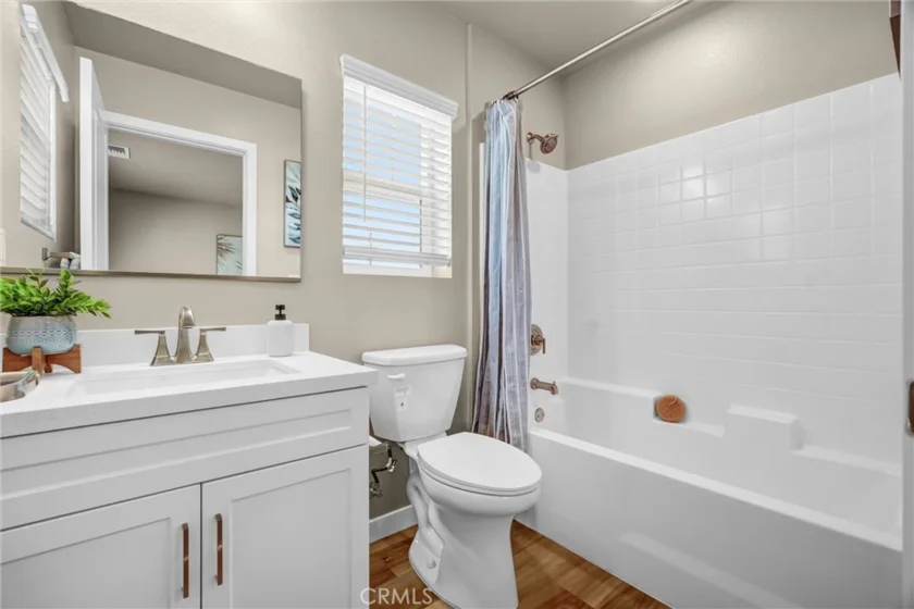1336 Locust Avenue #3 photo 23
