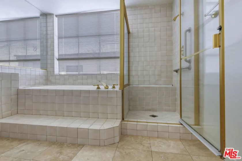 14570 Benefit Street #201 photo 54