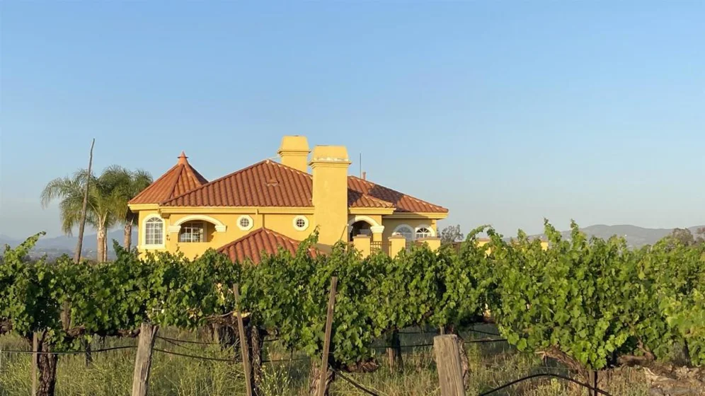34083 Vino Way photo 12