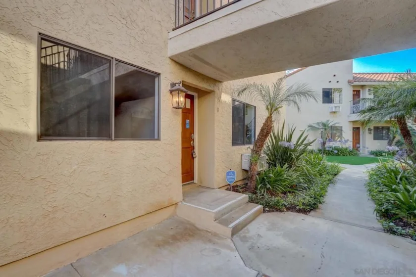 10158 Camino Ruiz #11 photo 1