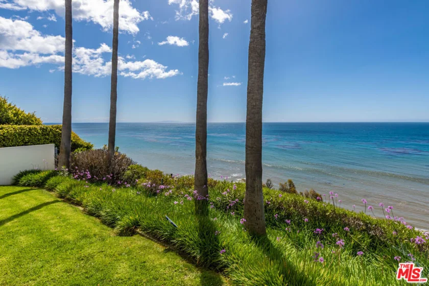 27420 Pacific Coast Highway photo 19