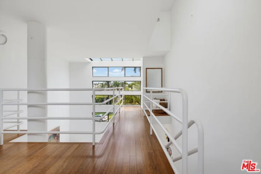 821 Bay Street #C6 photo 15