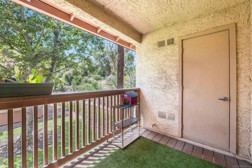 12051 Alta Carmel Court #208 photo 28
