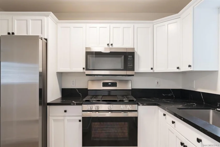 4421 Tremont Street ##27 photo 1