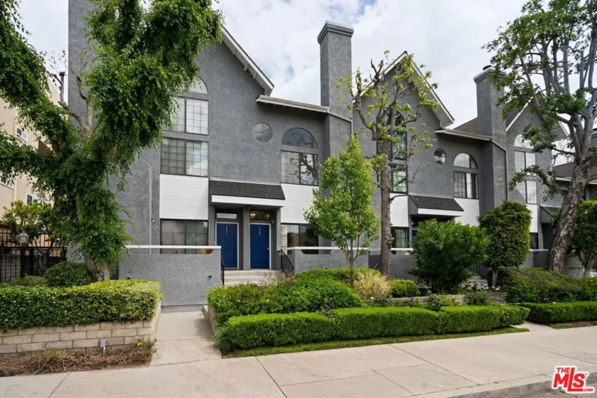 4220 Colfax Avenue #110 photo 1