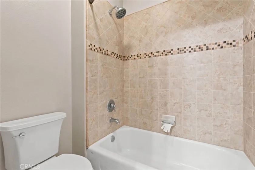 7244 Lisamarie Court photo 28