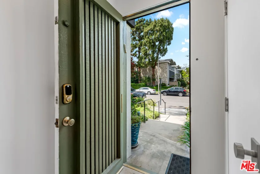 4801 La Villa Marina #C photo 8