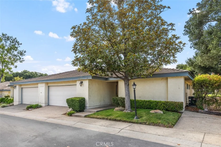 38441 Oaktree photo