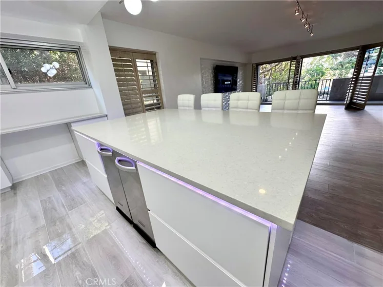 10450 Wilshire #2A photo 7