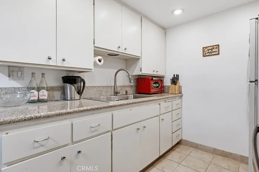 615 Broadway #205 photo 7