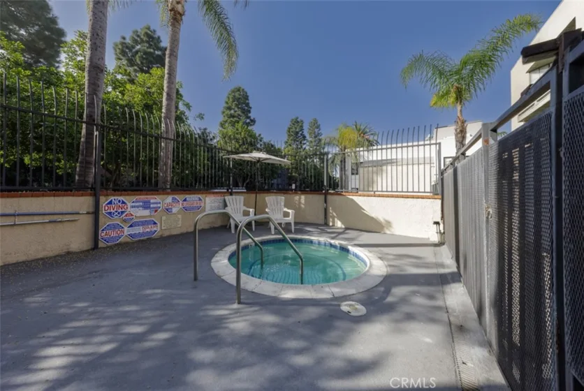 1237 E 6th Street #110 photo 16