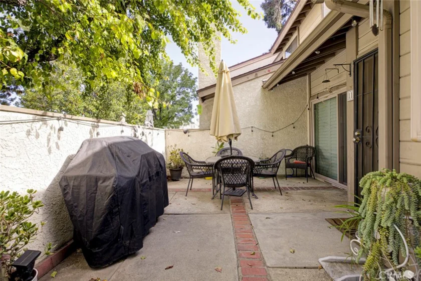 8330 Penfield #11 photo 2