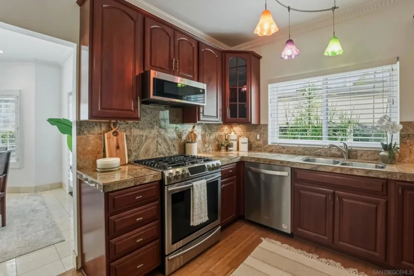 3964 Richmond photo 14