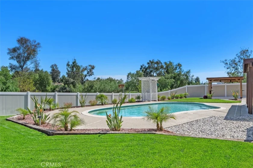 37790 Los Alamos Road photo 57