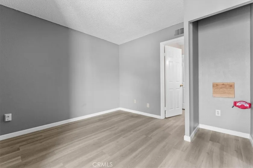 4727 Knickerbocker photo 22
